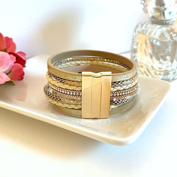 Leather Stone Bead Wrap Bracelet - Picture 3 of 4